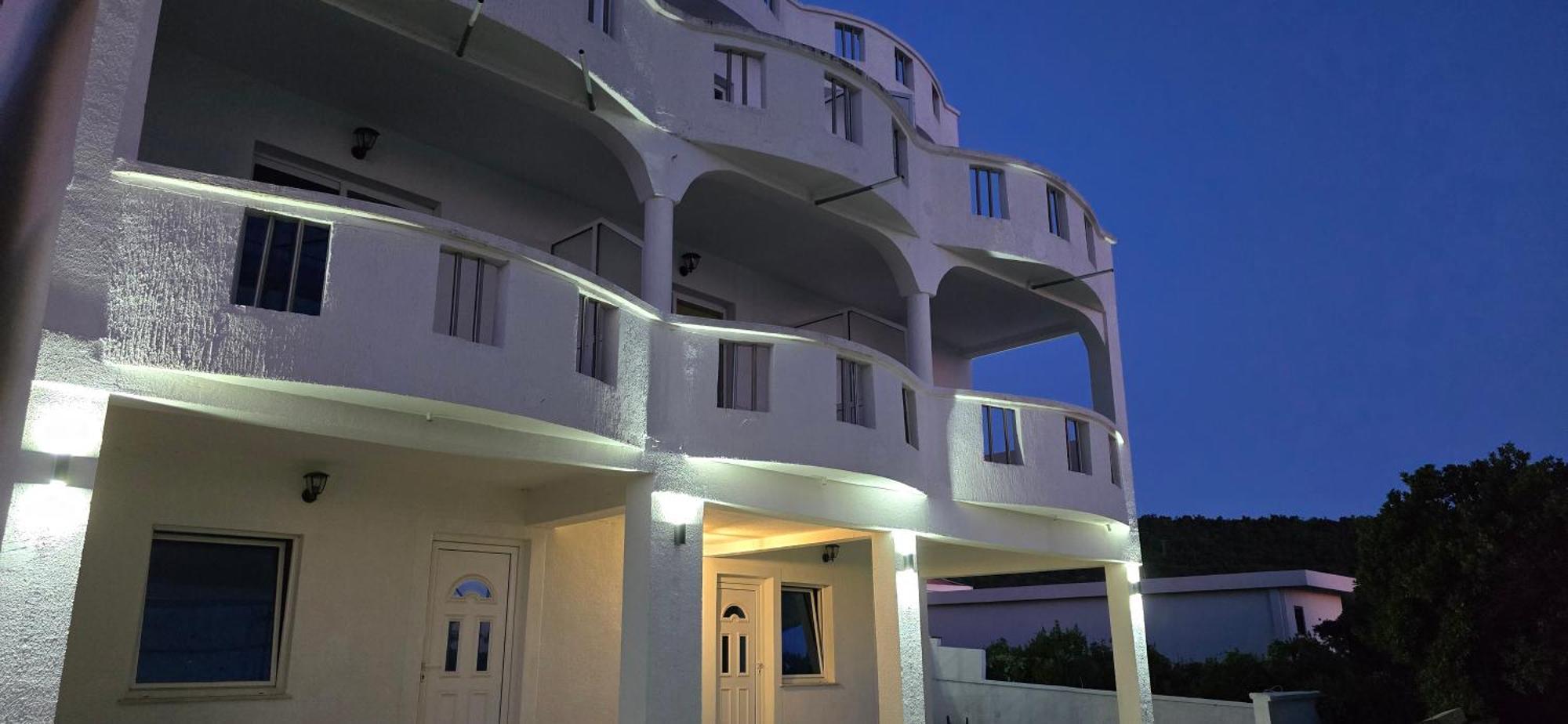 Villa Miki Utjeha Ngoại thất bức ảnh